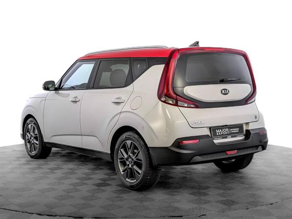 Kia Soul III с пробегом 2021 года, цена 1 880 000 рублей, 124271 км, хэтчбек, Автокод Объявления