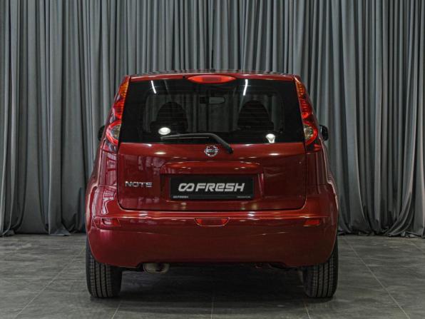 Nissan Note I Рестайлинг с пробегом 2012 года, цена 699 000 рублей, 203284 км, хэтчбек, Автокод Объявления