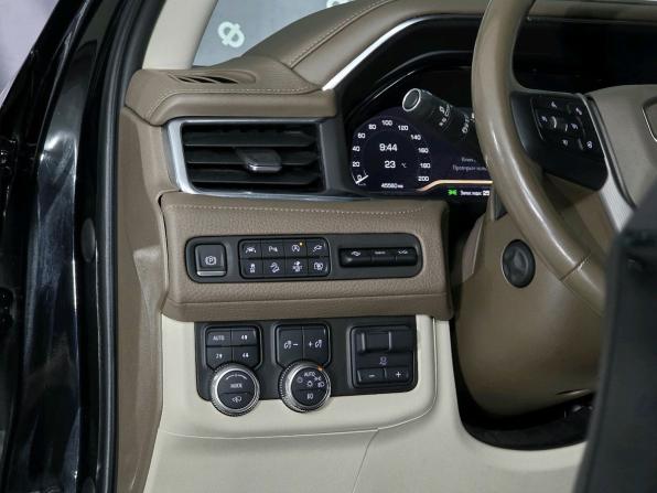 GMC Yukon V с пробегом 2022 года, цена 8 990 000 рублей, 43559 км, внедорожник, Автокод Объявления