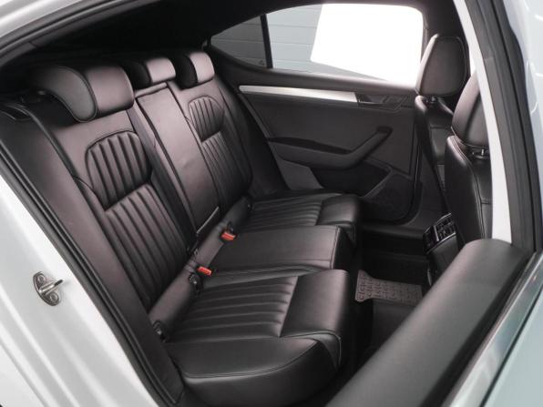 Skoda Superb III с пробегом 2017 года, цена 2 299 000 рублей, 120535 км, лифтбек, Автокод Объявления