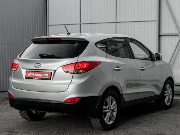 Hyundai ix35 I с пробегом 2012 года, цена 1 065 000 рублей, 107683 км, внедорожник, Автокод Объявления