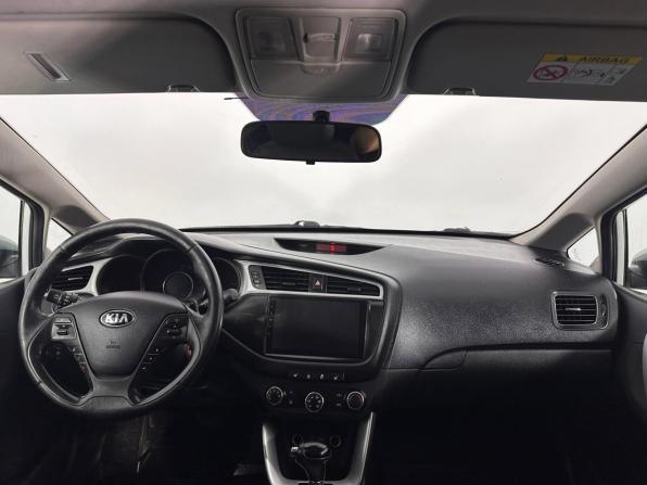 Kia Ceed II Рестайлинг с пробегом 2016 года, цена 962 000 рублей, 219527 км, хэтчбек, Автокод Объявления