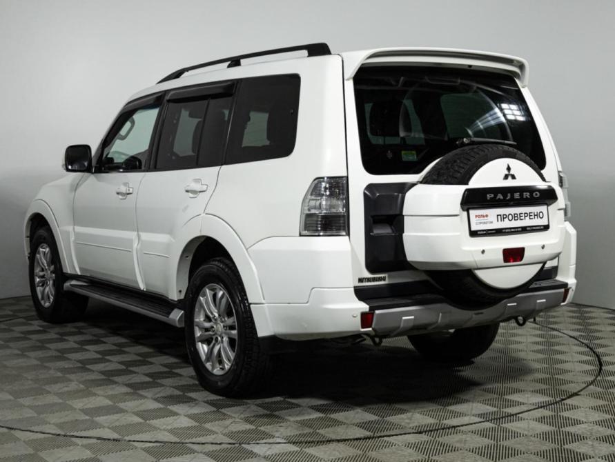 Mitsubishi Pajero IV Рестайлинг 1 Санкт-Петербург  - изображение 8