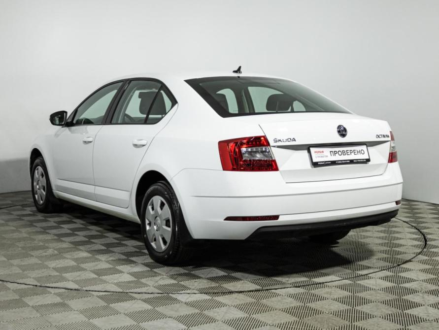 Skoda Octavia III (A7) Рестайлинг Санкт-Петербург  - изображение 7