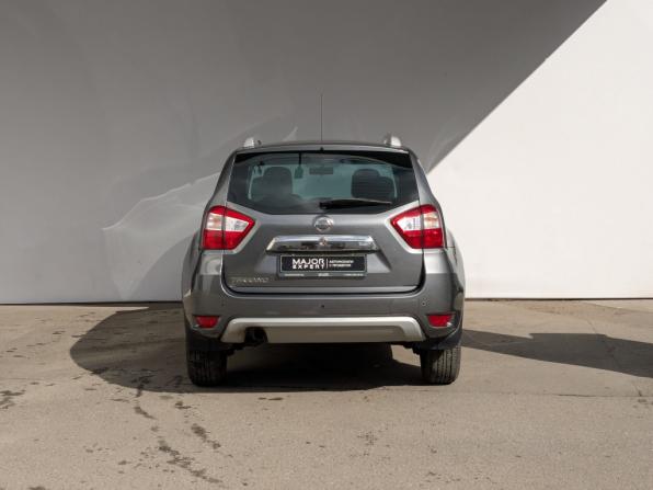 Nissan Terrano III (D10) с пробегом 2015 года, цена 1 055 000 рублей, 109380 км, внедорожник, Автокод Объявления