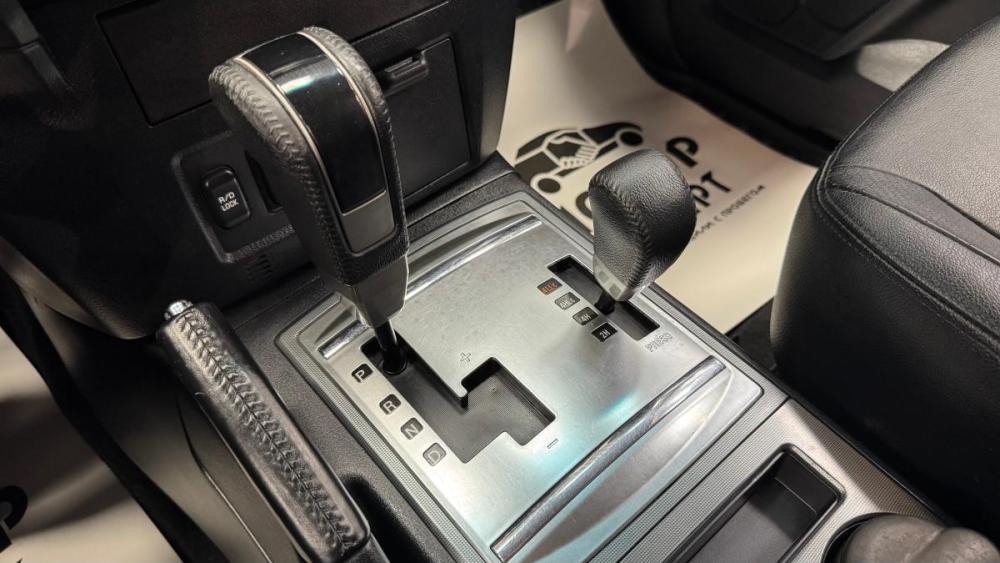 Mitsubishi Pajero IV Рестайлинг 1 Киров  - изображение 11