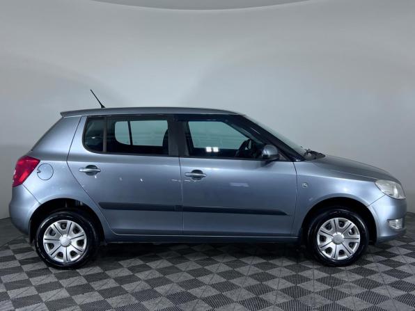 Skoda Fabia II Рестайлинг с пробегом 2012 года, цена 680 000 рублей, 111694 км, хэтчбек, Автокод Объявления
