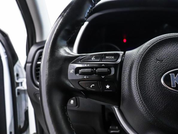 Kia Rio IV Рестайлинг с пробегом 2020 года, цена 1 579 000 рублей, 93240 км, хэтчбек, Автокод Объявления