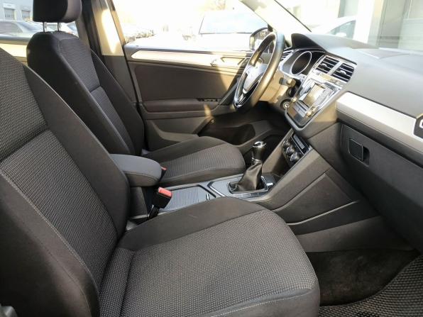 Volkswagen Tiguan II с пробегом 2017 года, цена 1 895 000 рублей, 133375 км, внедорожник, Автокод Объявления