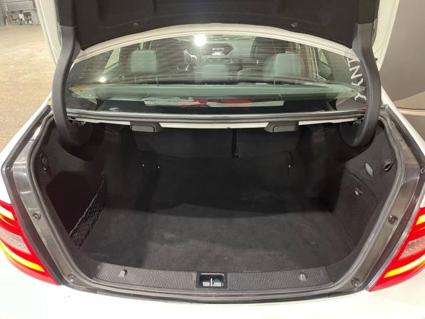 Mercedes-Benz C-Класс III (W204) Рестайлинг с пробегом 2013 года, цена 1 499 000 рублей, 138969 км, седан, Автокод Объявления