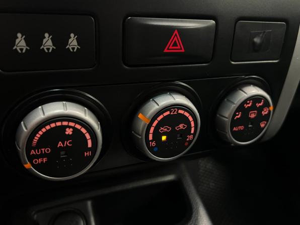 Nissan X-Trail II с пробегом 2010 года, цена 1 089 000 рублей, 304000 км, внедорожник, Автокод Объявления