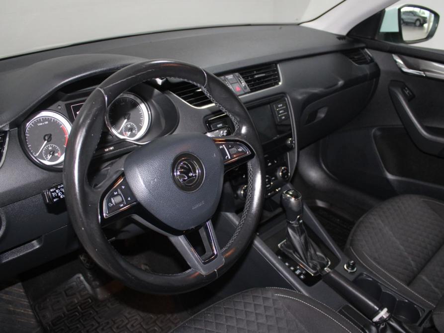 Skoda Octavia III (A7) Рестайлинг Старый Оскол  - изображение 9