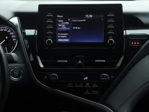 Toyota Camry VIII (XV70) Рестайлинг с пробегом 2021 года, цена 3 407 000 рублей, 48000 км, седан, Автокод Объявления