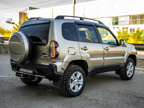 Lada (ВАЗ) Niva с пробегом 2021 года, цена 928 000 рублей, 67737 км, внедорожник, Автокод Объявления