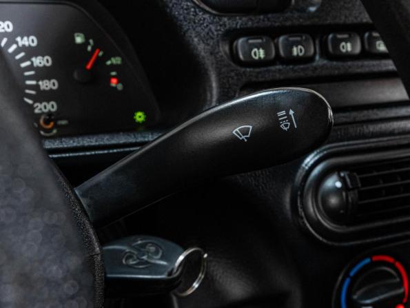 Chevrolet Niva I Рестайлинг с пробегом 2015 года, цена 690 000 рублей, 99304 км, внедорожник, Автокод Объявления
