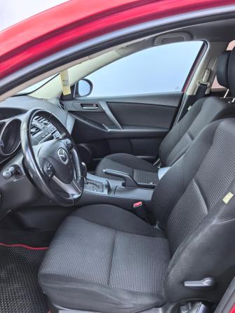 Mazda 3 II (BL) Рестайлинг с пробегом 2012 года, цена 750 000 рублей, 135000 км, седан, Автокод Объявления