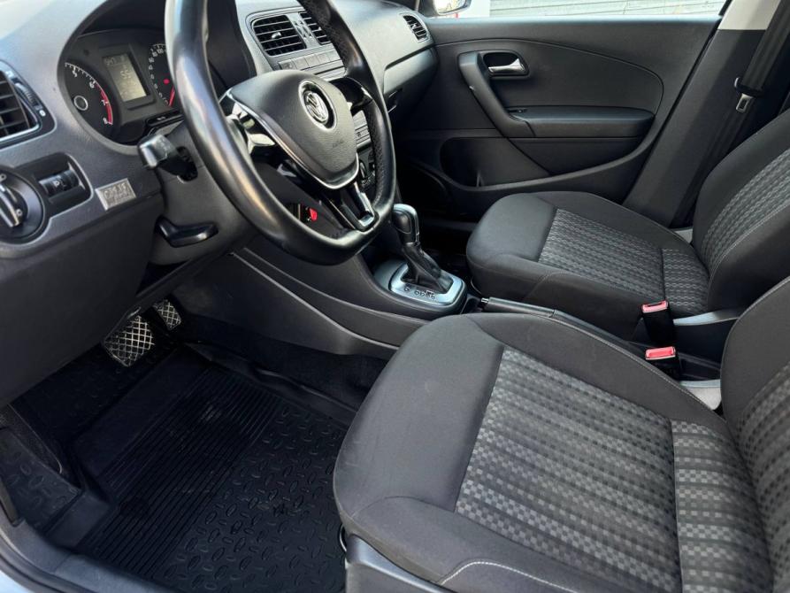 Volkswagen Polo V Рестайлинг Екатеринбург  - изображение 27