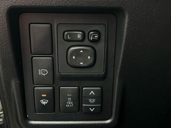 Toyota Land Cruiser Prado 150 Series Рестайлинг 1 с пробегом 2015 года, цена 3 250 000 рублей, 155000 км, внедорожник, Автокод Объявления