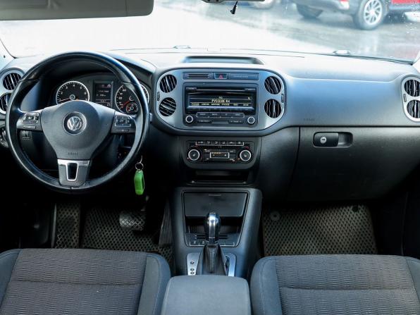 Volkswagen Tiguan I Рестайлинг с пробегом 2013 года, цена 1 059 000 рублей, 242019 км, внедорожник, Автокод Объявления