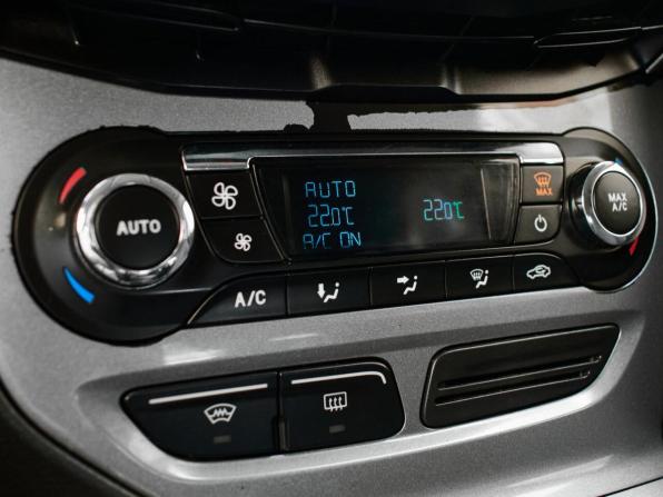 Ford Focus III с пробегом 2013 года, цена 797 000 рублей, 215397 км, универсал, Автокод Объявления