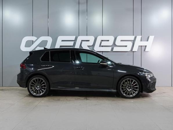 Volkswagen Golf VIII с пробегом 2020 года, цена 2 859 000 рублей, 74391 км, хэтчбек, Автокод Объявления