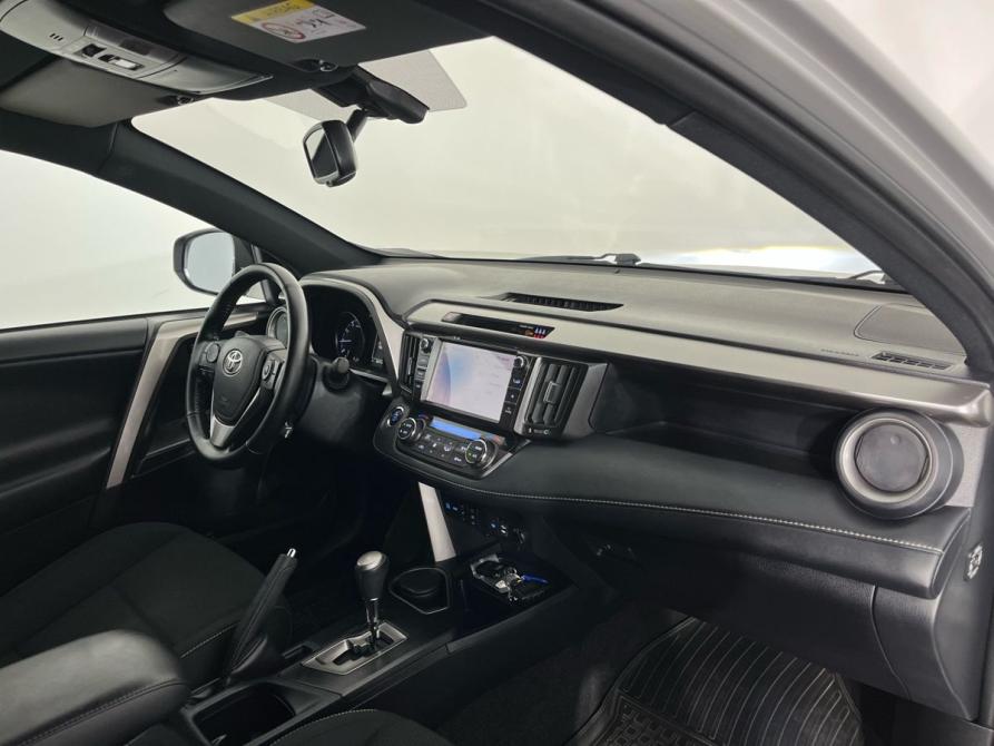 Toyota RAV4 IV (XA40) Рестайлинг Ижевск  - изображение 9