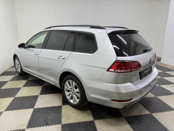 Volkswagen Golf VII Рестайлинг с пробегом 2019 года, цена 1 430 000 рублей, 147000 км, универсал, Автокод Объявления