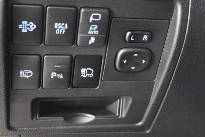 Toyota Land Cruiser 200 Series Рестайлинг 2 с пробегом 2019 года, цена 7 997 000 рублей, 88500 км, внедорожник, Автокод Объявления