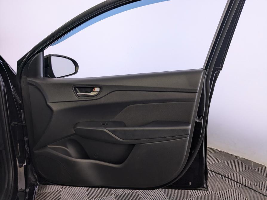 Hyundai Solaris II Москва  - изображение 24