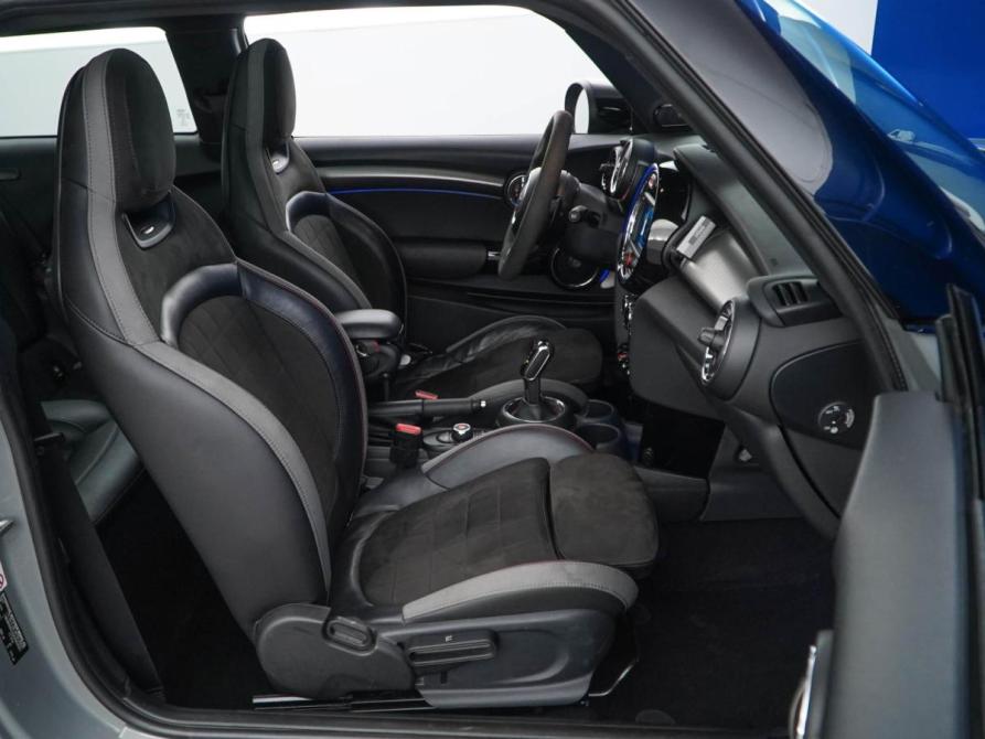 Mini Hatch III (F55/F56) Рестайлинг Москва  - изображение 8