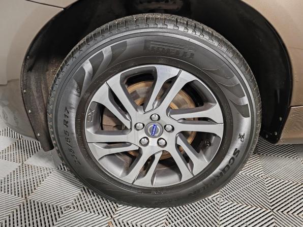 Volvo XC60 I Рестайлинг с пробегом 2015 года, цена 2 450 000 рублей, 82007 км, внедорожник, Автокод Объявления