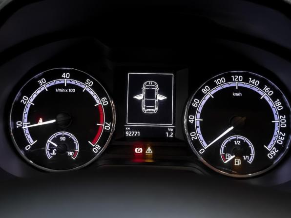 Skoda Octavia III (A7) Рестайлинг с пробегом 2019 года, цена 1 320 000 рублей, 92770 км, лифтбек, Автокод Объявления