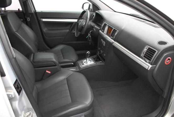 Opel Vectra C Рестайлинг с пробегом 2007 года, цена 380 000 рублей, 221242 км, седан, Автокод Объявления