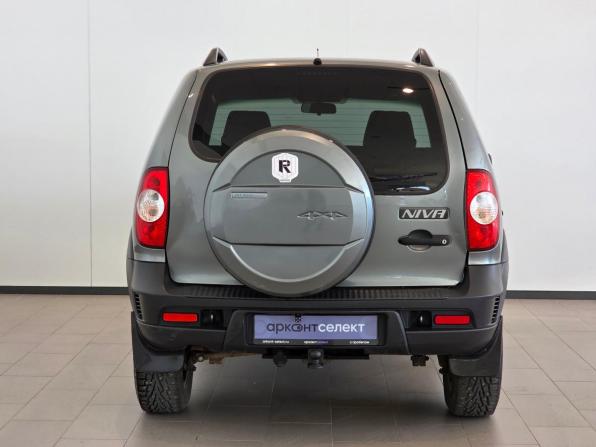 Chevrolet Niva I Рестайлинг с пробегом 2019 года, цена 880 000 рублей, 80240 км, внедорожник, Автокод Объявления