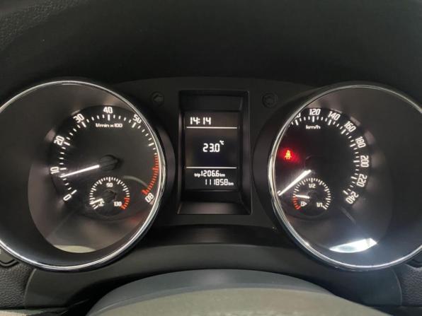 Skoda Yeti I Рестайлинг с пробегом 2016 года, цена 1 218 000 рублей, 111856 км, внедорожник, Автокод Объявления