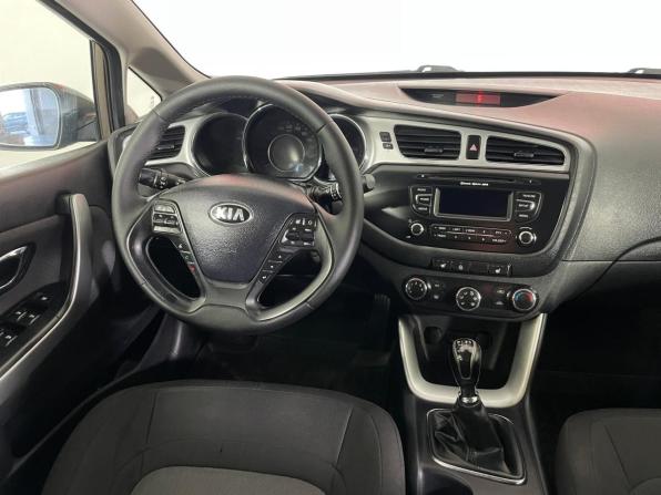 Kia Ceed II с пробегом 2013 года, цена 826 000 рублей, 198853 км, хэтчбек, Автокод Объявления