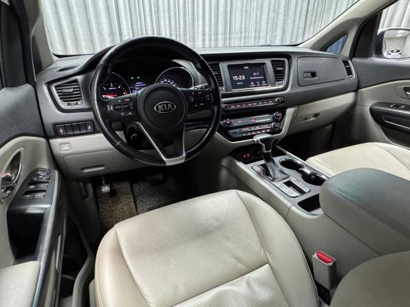Kia Carnival III с пробегом 2019 года, цена 2 850 000 рублей, 165226 км, минивэн, Автокод Объявления
