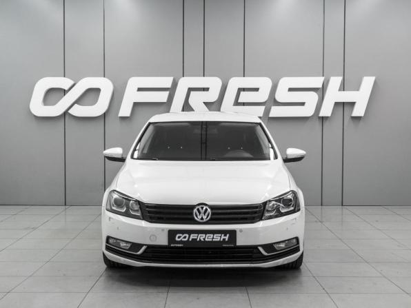 Volkswagen Passat B7 с пробегом 2013 года, цена 1 530 000 рублей, 228373 км, седан, Автокод Объявления