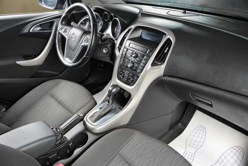 Opel Astra J Рестайлинг Тюмень  - изображение 11