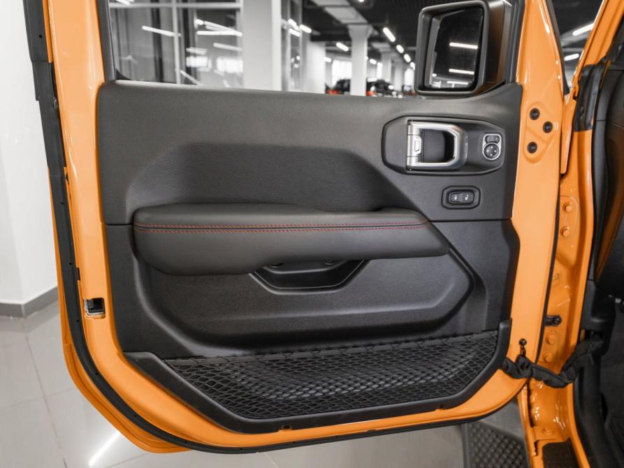Jeep Wrangler IV (JL) Москва  - изображение 15