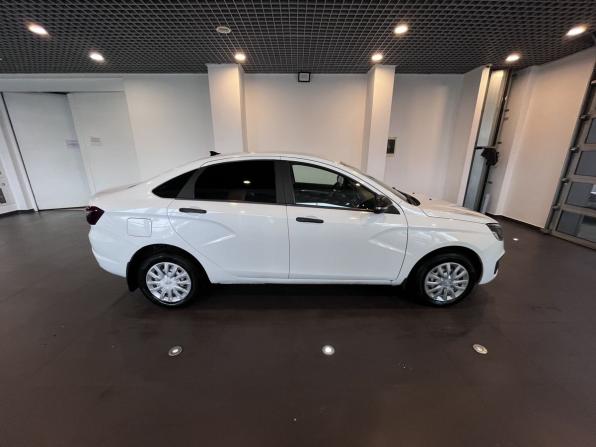 Lada (ВАЗ) Vesta I Рестайлинг (NG) с пробегом 2024 года, цена 1 592 000 рублей, 12498 км, седан, Автокод Объявления
