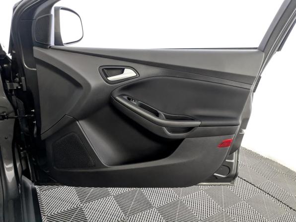 Ford Focus III Рестайлинг с пробегом 2016 года, цена 1 050 000 рублей, 102321 км, универсал, Автокод Объявления