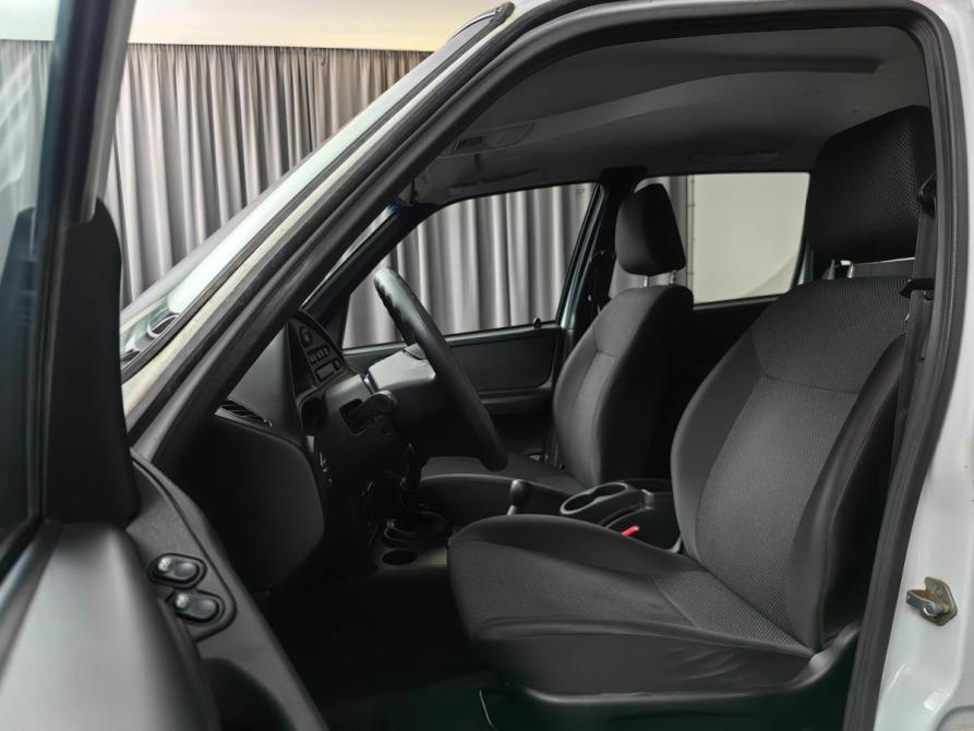 Chevrolet Niva I Рестайлинг Москва  - изображение 9