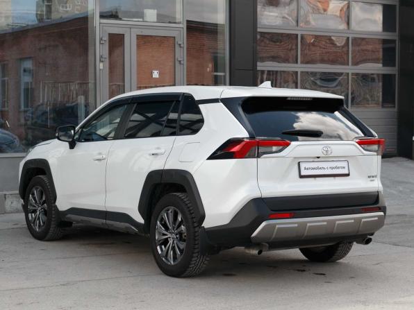 Toyota RAV4 V (XA50) с пробегом 2023 года, цена 3 500 000 рублей, 44256 км, внедорожник, Автокод Объявления