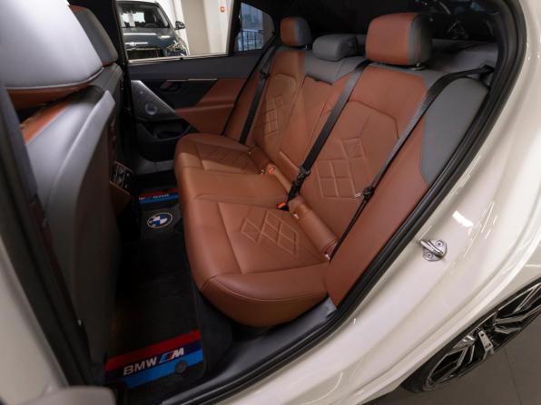 BMW 5 серии VIII (G60/G61/G68) с пробегом 2024 года, цена 7 400 000 рублей, 23532 км, седан, Автокод Объявления