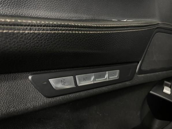 BMW 7 серии VI (G11/G12) с пробегом 2017 года, цена 2 206 000 рублей, 357762 км, седан, Автокод Объявления