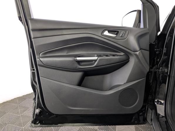 Ford Kuga II с пробегом 2016 года, цена 1 475 000 рублей, 101800 км, внедорожник, Автокод Объявления