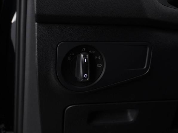 Volkswagen Tiguan II с пробегом 2021 года, цена 4 050 000 рублей, 52926 км, внедорожник, Автокод Объявления