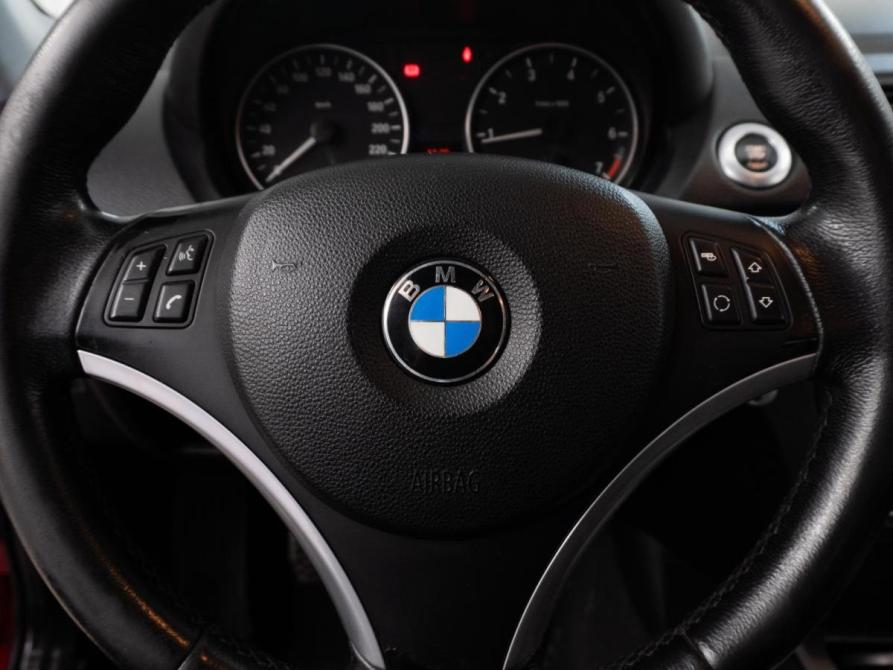 BMW 1 серии I (E81/E82/E87/E88) Рестайлинг Тюмень  - изображение 12