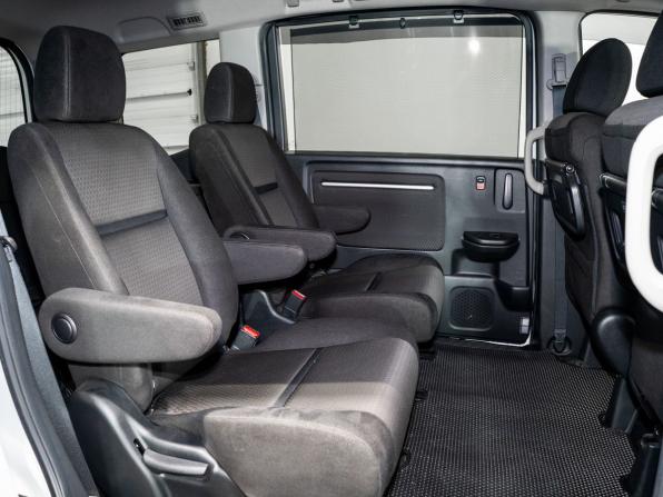 Honda Stepwgn V Рестайлинг с пробегом 2020 года, цена 2 360 000 рублей, 98700 км, минивэн, Автокод Объявления
